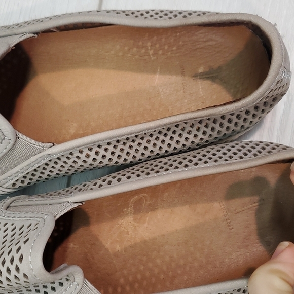Frye Womens Comfort Slip On Leather Flats shoes sz 10M - Picture 10 of 12